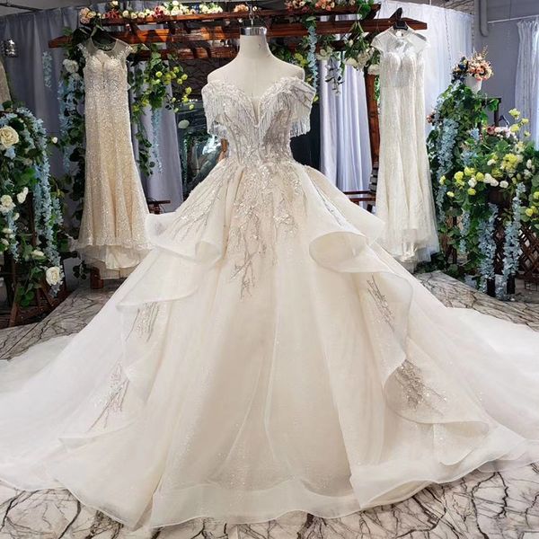 

2019 bohemian wedding dresses bridal gowns sweetheart neck off the shoulder short sleeve backless lace up back plus size wedding dresses new, White