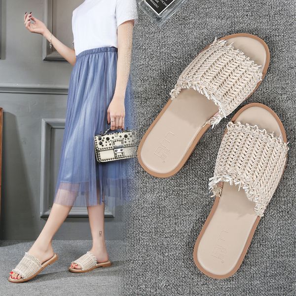 

2020 горячая продажа новой моды стиль женщин весной и летом sandal wide soft soled flat каблуках тапочки студенток в отпуск, Black
