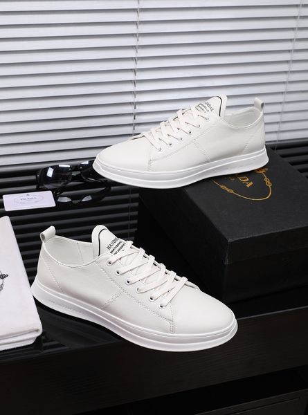 

new style high-end luxury men's casual sports shoes fashion design brand classic retro men's sneakers black and white size 38--44