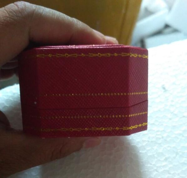 

red car ring and bracelet box, Black;white