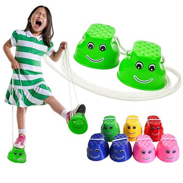 

1 pair outdoor plastic training equipment smile jumping stilts coordination game jumping feet stilts for kids toys gifts