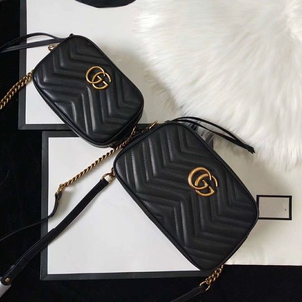 

2020 new designer luxury women's bag famous gold chain versatile shoulder bag soho bag disco women's shoulder bags