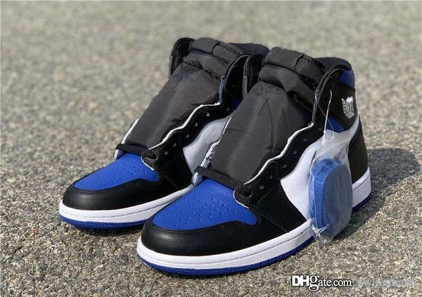 

air authentic 1 high og retro game royal basketball shoes black toe men sports sneakers with box