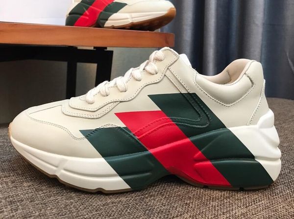 

New rhyton vintage print chunky neaker triple pari de igner women men leather poi on tongue old dad brand neaker