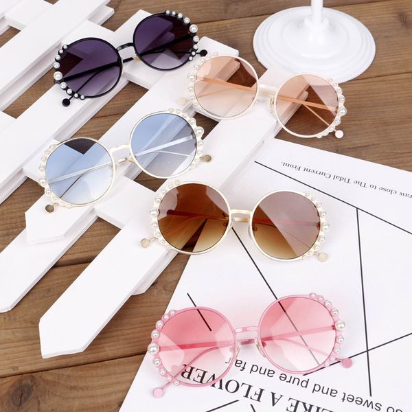 

2019 luxury brand round kids sunglasses girl boy pearl decoration fashion sun glasses ladies uv400 shades oculos de sol, White;black