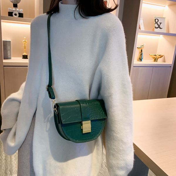 

autumn and winter retro hong kong style leisure small bag female 2020 new fashion crocodile pattern shoulder slung saddle bag
