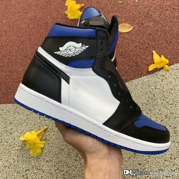 

release air authentic 1 high og retro game royal basketball shoes black toe 1s men sports sneakers with original box