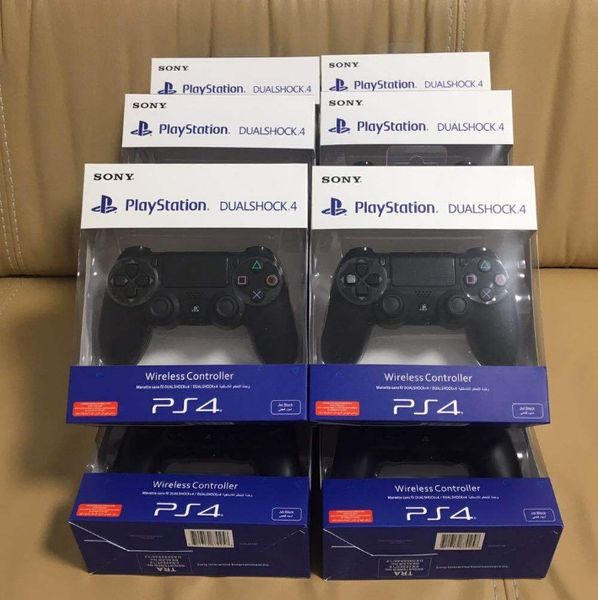 

New p 4 wirele game controller for play tation 4 p 4 game controller gamepad joy tick joypad for video game with retail box quality