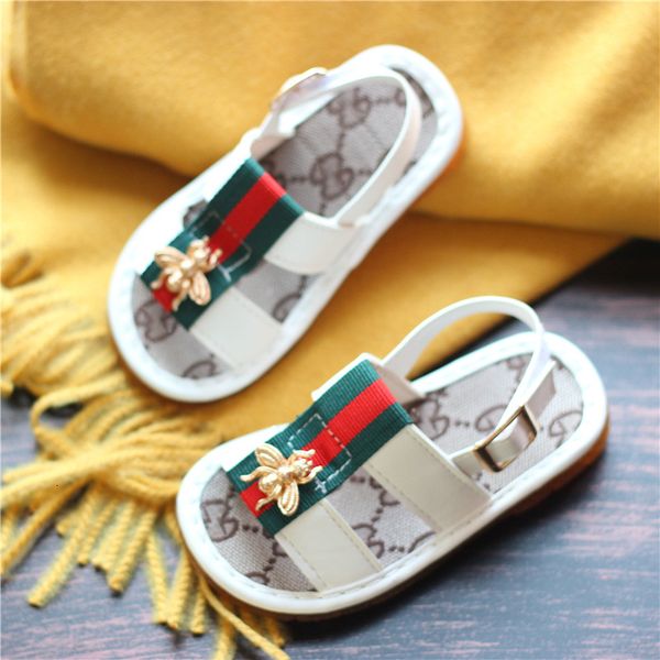 

designer-2020 children' shoes summer boys and girls sandals beach shoes soft bottom bee casual slippers children' sandals, Black;grey