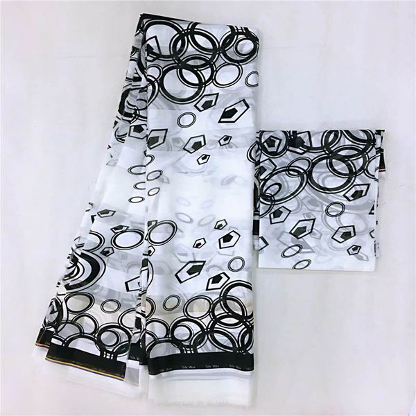 

df! африканский воск подражали шелковой ткани анкара 2019satin ткани ярдов 4 audel / modell хлопка для одежды 2-х метров шифона! j42376, Black;white