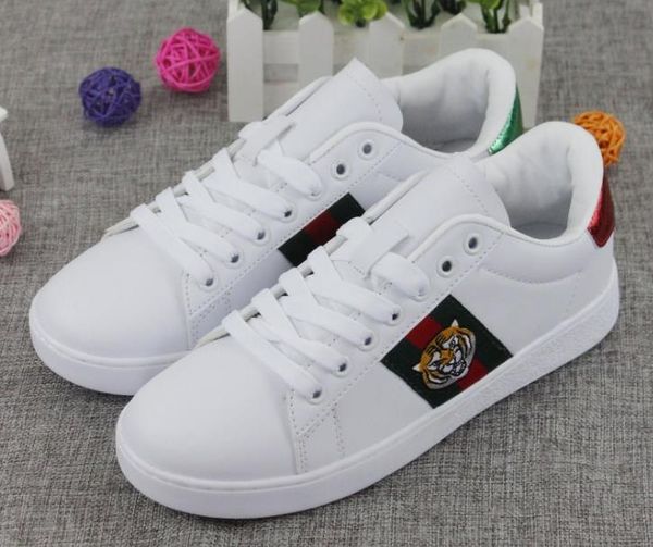 

Men's shoes Canvas Flat Breathable Shoes Fashion Recreational Canvas Quality Man Shoes Free shipping European shoe size: 38-44