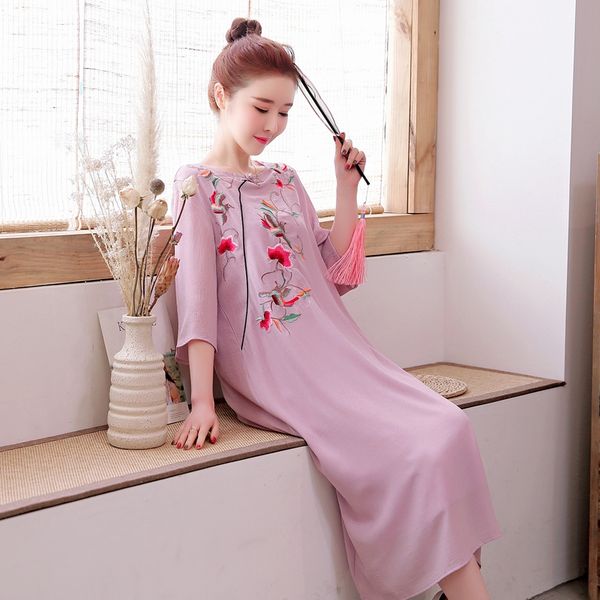

2019 chinese dress cheongsam qipao three quarter sleeve qipao o neck vintage embroidery dress print flower cheongsam vestidos, Red