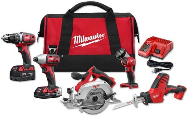 

Milwaukee m18 full power tool kit combo et 5 tool drilling driving cutting
