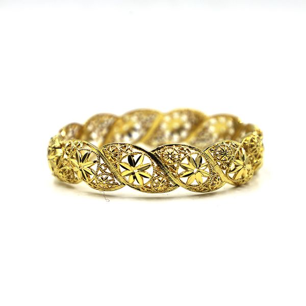 

open gold bracelet, suitable for ladies in the middle east, dubai, africa, egypt, morocco,fashion, precious gold bracelet, Black