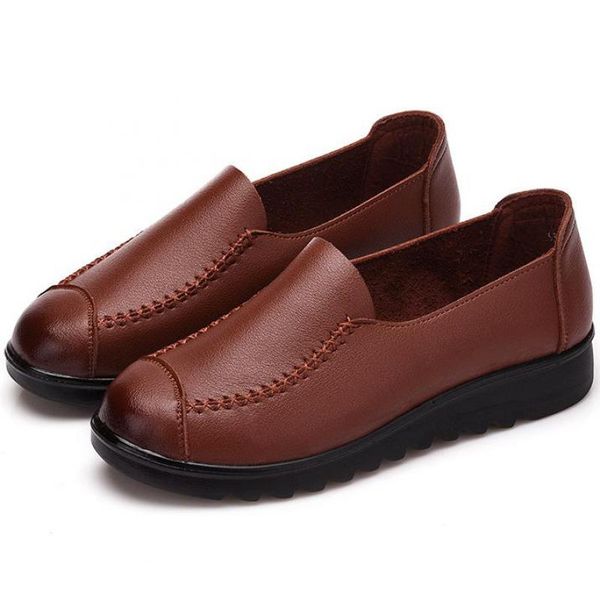 

2019 women flat shoes casual slip on loafers soft comfortable moccasins mother single leather shoes zapatos mujer ing, Black