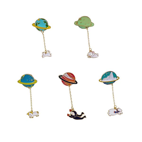 

мультфильм астронавта long chain pins и броши для женщин аксессуары, Gray