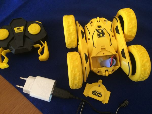 

1/28 2.4 ghz stunt crawler vehicle 360 градусов переворачивает двусторонний вращающийся акробатический барабан с батареей mini rc car y20041