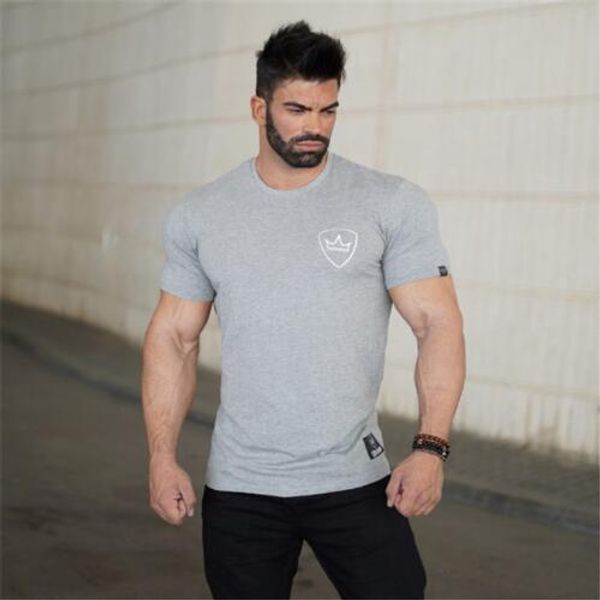 Nuovo Design Estate Uomo Running T Shirt Uomo PALESTRA Crossfit Top Sportwear Camicia fitness Uomo Quick Dry Camicia Bodybuilding T-shirt