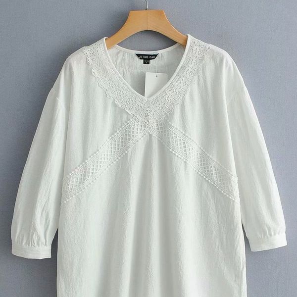 

jxc43-9020 cotton blouse decorated with european and american fashion lace, White