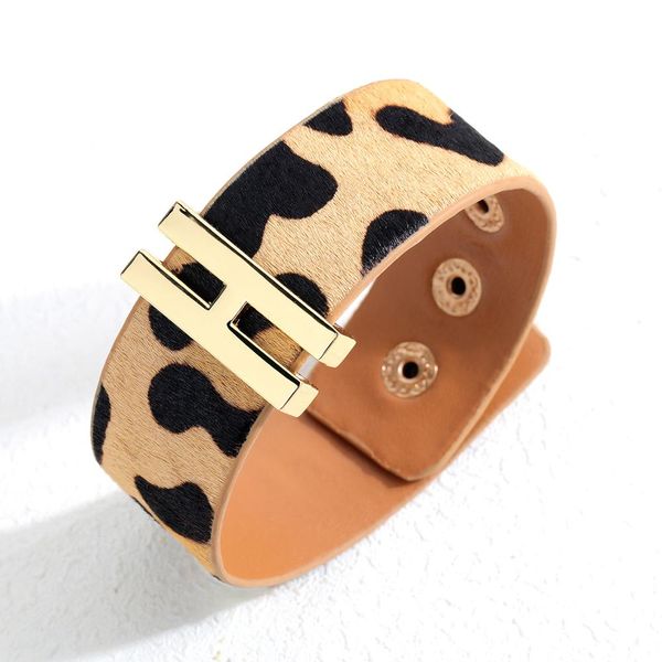 

horse-hair bracelet popular european and american leopard-print ladies jewelry noble fashion women's bracelet, Golden;silver