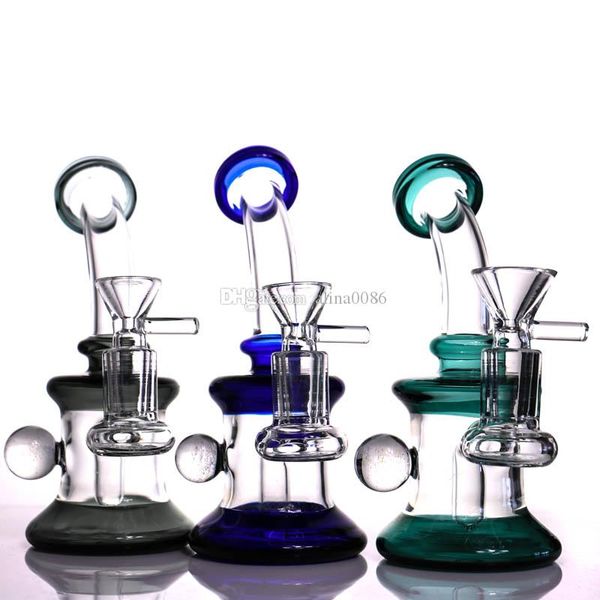 6,7-Zoll-Glasbong-Wasserpfeifen Bunte Bongs Berauschende Mini-Rohr-Dab-Rigs Kleine Bubbler-Wasserpfeifen Becheröl-Rig