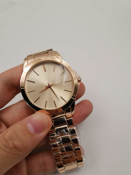 

Новые горячие продать мода известный бренд дамы кварцевые часы Марка Dress женские женские часы мода водонепроницаемый наручные часы relogies