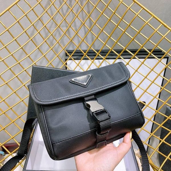 

new fashion designer handbag crossbody bag women chest pack lady tote chains purse messenger bag designer handbags shoulder bag