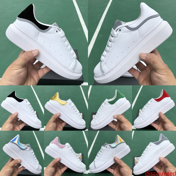 

luxury platform designer shoes reflective triple black velvet white golden mens womens casual sneakers party dress fashion leather shoes
