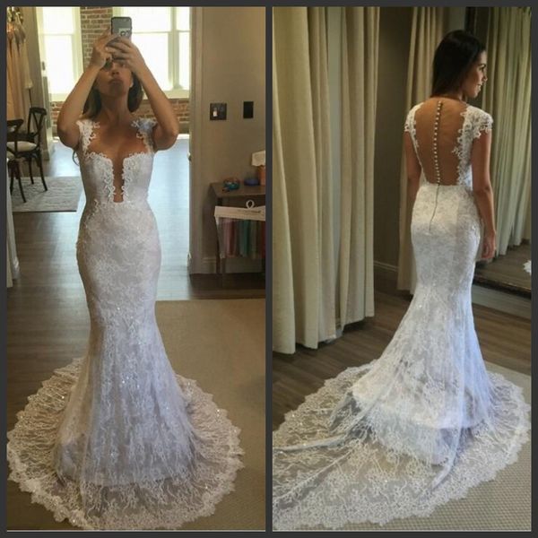 

кружева русалка свадебные платья жемчужина прозрачная шея укупорка на спине покрытые пуговицами свадебные платья sexy v шеи дешевые модные с, White