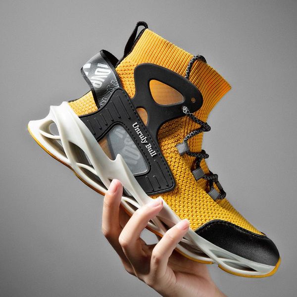 

high-quality men's running shoes unique blade sole breathable mesh outdoor athletic absorption jogging sport shoes size47