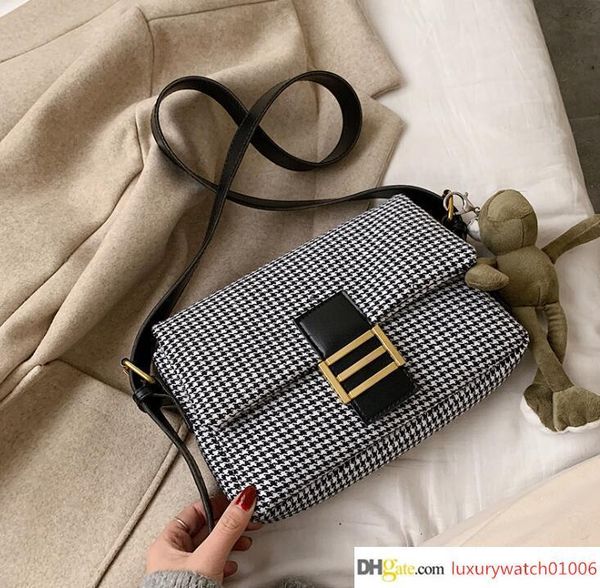 

high qulitydesigner women flap handbag frog pendant crossbody bag shoulder bag luxury classic girl bags fashion small bag/3