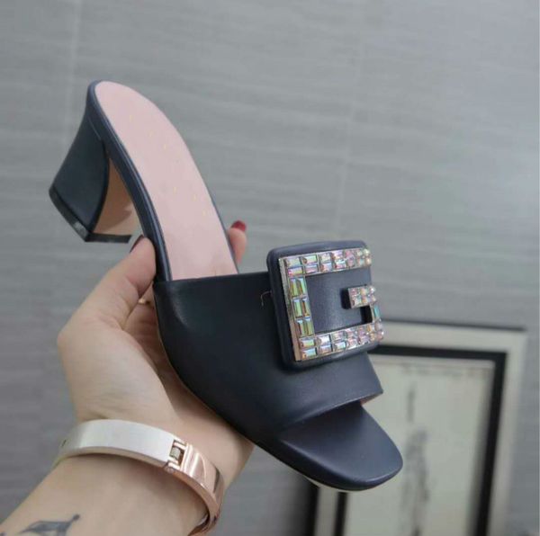 boutique de sapatos femininos