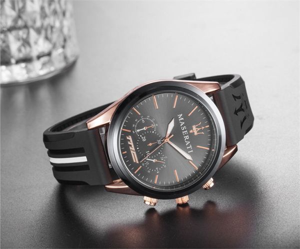

2020 fashion mens luxe watches subber strap stainless steel men's fashion watch sport casual waterproof watch men wristwatch 04, Slivery;brown
