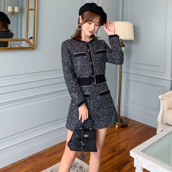 

2019 winter new small fragrance fashion temperament tweed suit long-sleeved short jacket skirt, White
