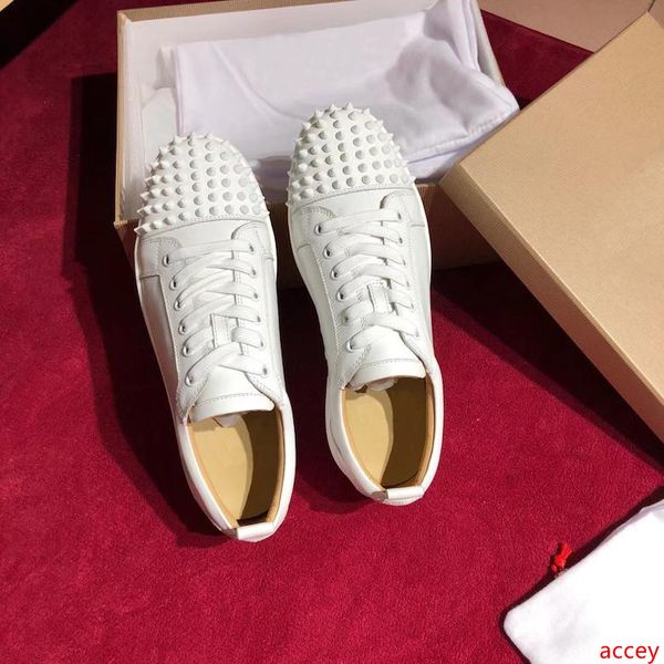 

fashion designer spikes flats shoes shoes for women mens luxury party lovers genuine leather sneakers w03