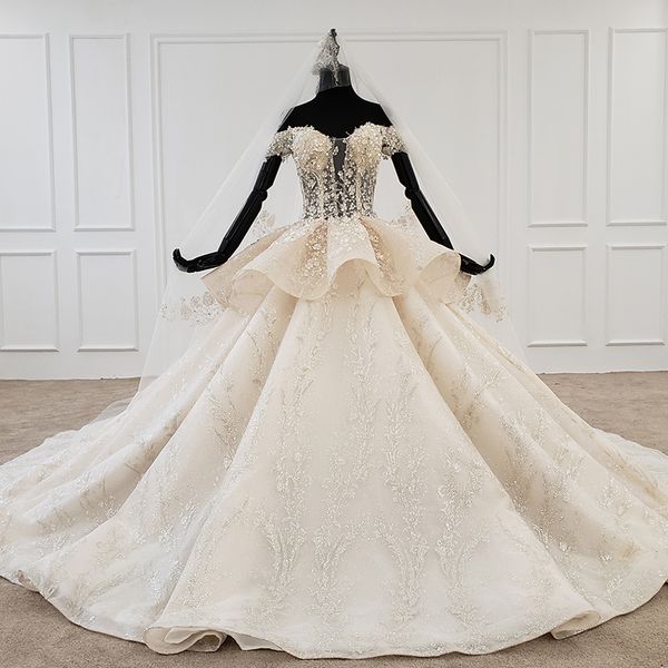 

2020 wedding guest dress with long veil off shoulder sweetheart appliques crystal beading lace short sleeve luxury wedding gowns trouwjurk, White