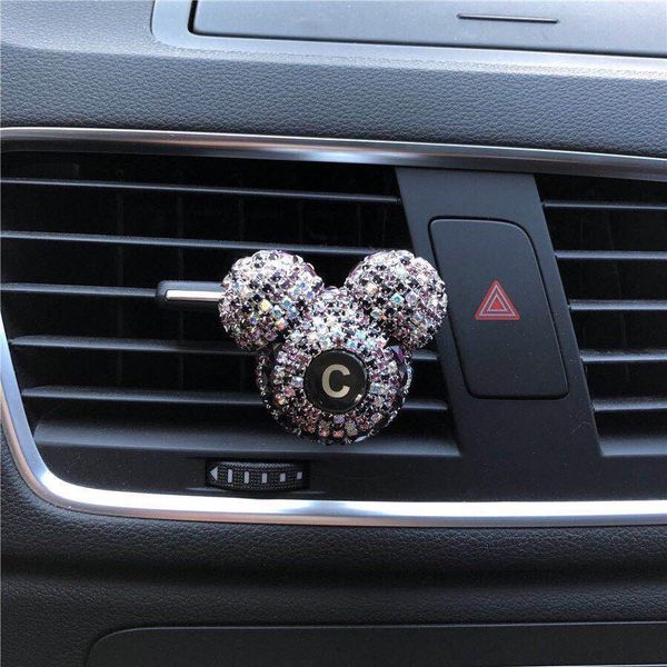 

car perfume women diamond letters air conditioner outlet clip interior decoration car air freshener perfumes profumo auto