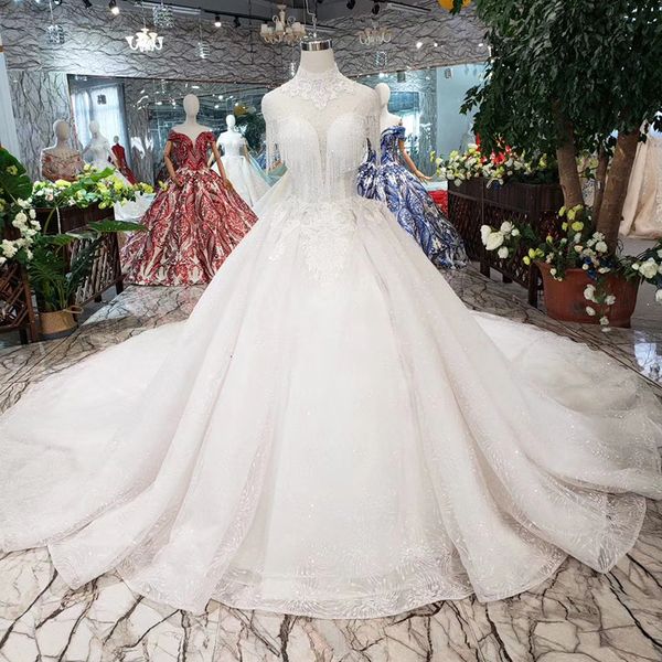 

2019 новый дизайн хорватия свадебные платья сексуальная иллюзия кисточкой глубокий v шеи свадебные платья открыть замочную скважину обратно, White