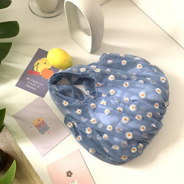 

cute mesh shoulder bags women's new casual fresh flower embroidery tote handbag bohemia travel shopping bag mochila bolsa