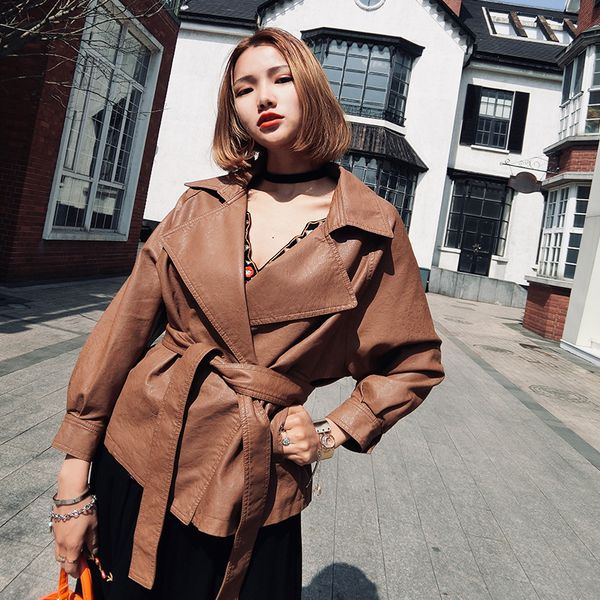 

ewq] 2019 autumn new pattern office lady style loose batwing sleeve solid color casual short length lape collar pu jacket af804, Black