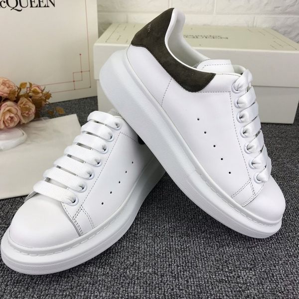 

2020 latest style fashion luxury casual sports low-shoes running shoes basketball men and women flat shoes white size 35-4, Black