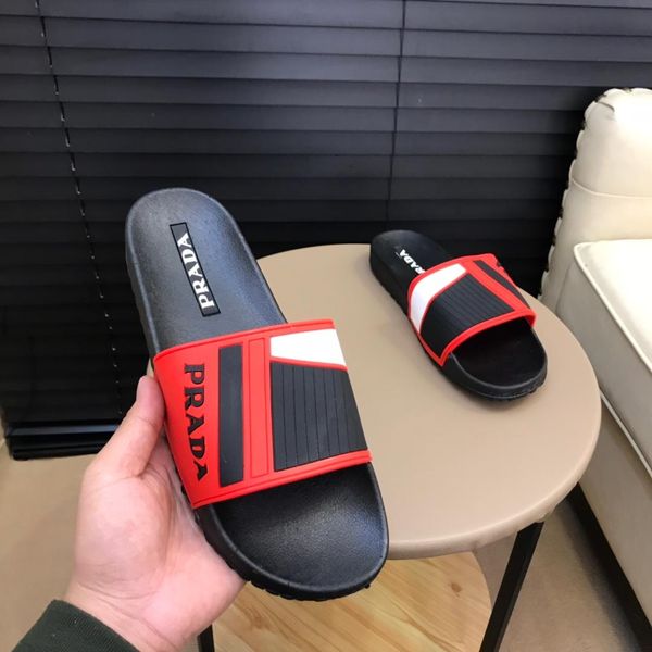 

2019 new men's summer letter slippers, designer design with leather bottom, high-grade durable, Black