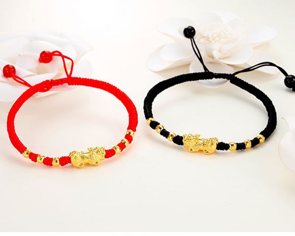 Nuova moda donna uomo coppia gioielli Feng Shui placcato oro Lucky Pixiu corda rossa braccialetto intrecciato a mano