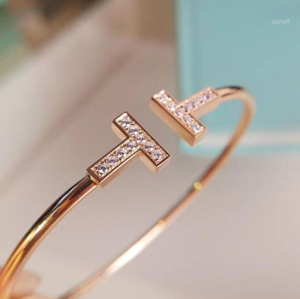 

famous brand bracelet 925 silver gold-plated bracelet with diamond-encrusted opening women banquet party jewelry gift1, Black