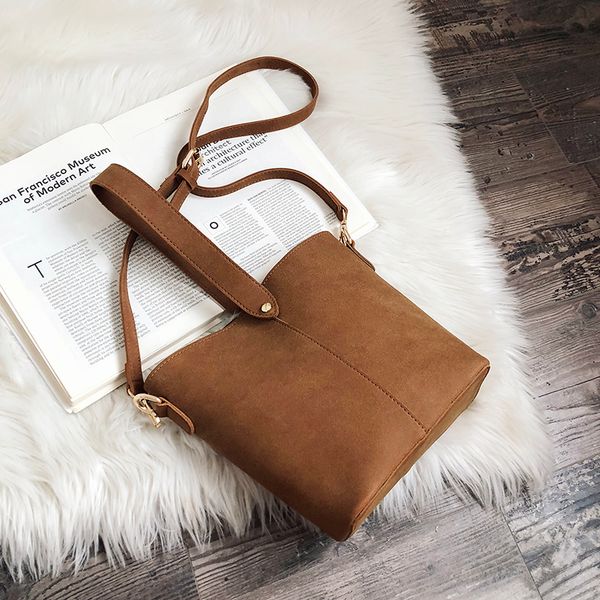 

luxury designer pu shoulder bags large capacity crossbody bag casual totes purse vintage scrub leather bucket bag women handbags