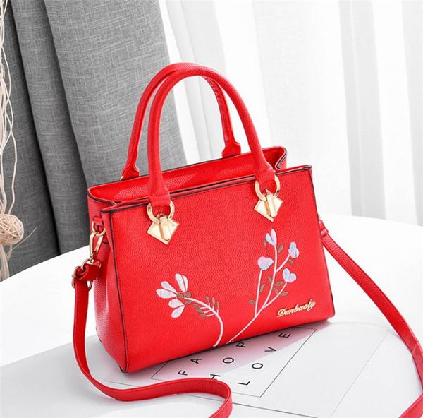 

2020 new fashion shoulder bag casual simple atmosphere middle-aged female bag handbag crossbody bag ing