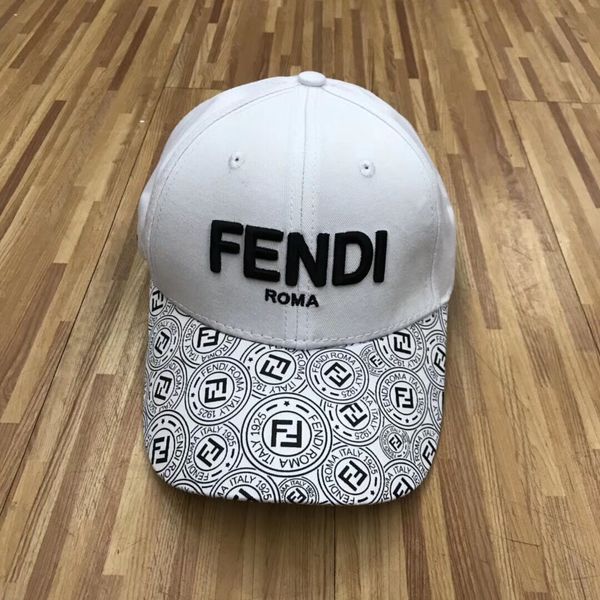 

Bonés com Viseira moon2023