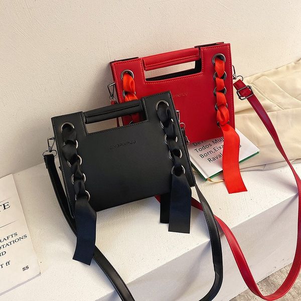 

small bag 2020 new korean fashion small square bag girl riveting ring handbag shoulder trend diagonal