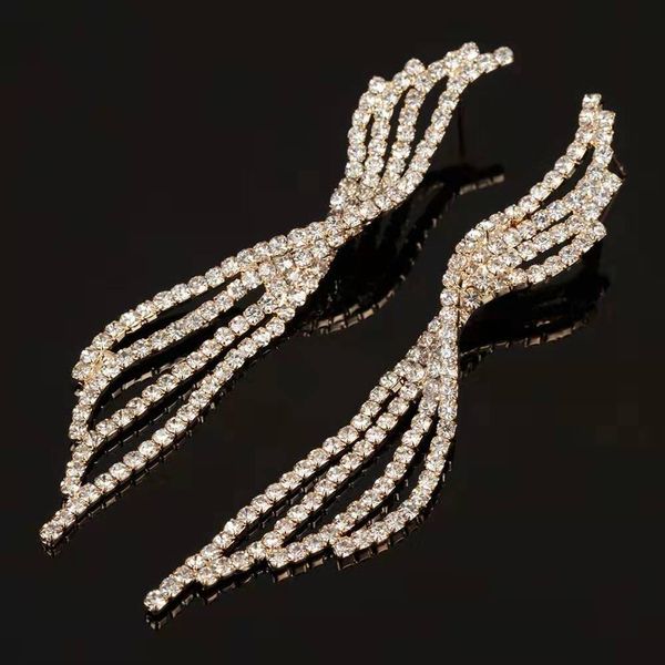kadınlar lüks tasarımcı kelebek elmas küpe fashiond kanatları küpe düğün nişan yemeği altın gümüş takı gf hediye dışarı buzlu