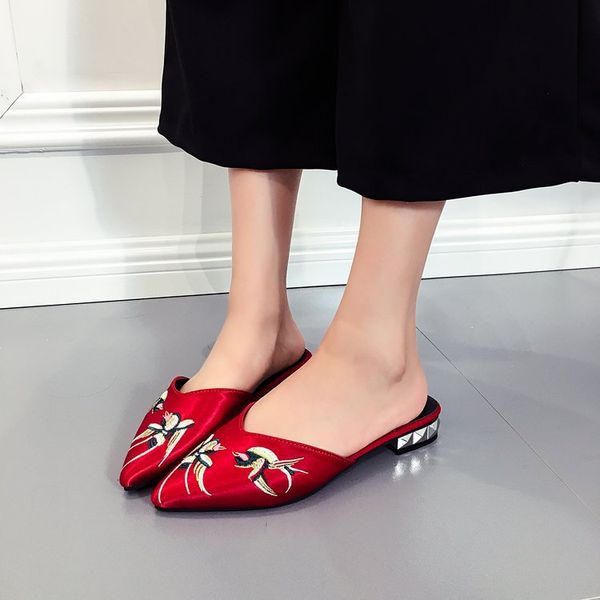 

42 large size women's shoes fashion pointed cloth embroidered flower closed-toe slippers low heel casual slipper summer, Black